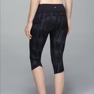 Lululemon Top Speed Crop